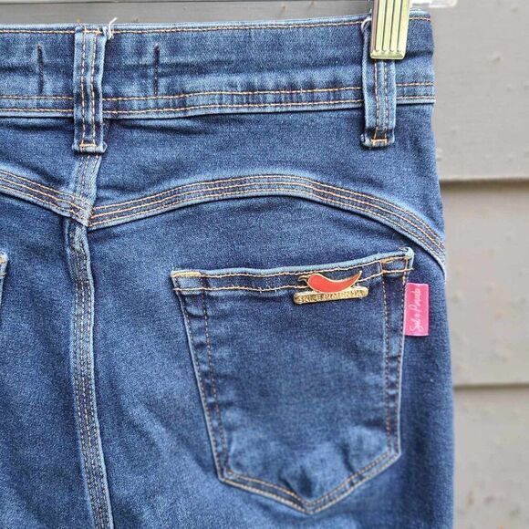 Sal E Pimenta Distressed Jeans Brazilian see measurements - Picture 6 of 11